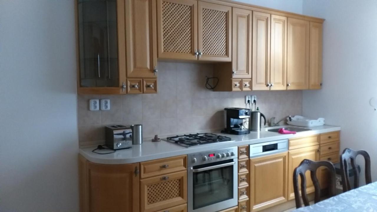 Apartman Kraslice Εξωτερικό φωτογραφία